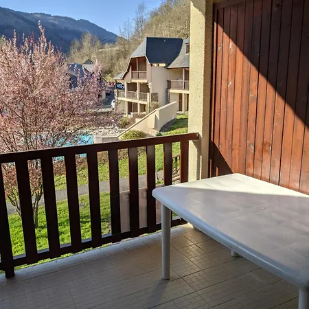 Apartamento Appt T3 Calme Bord Du Avec Piscine Loudenvielle