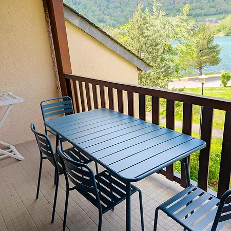 Appt T3 Calme Bord Du Avec Piscine